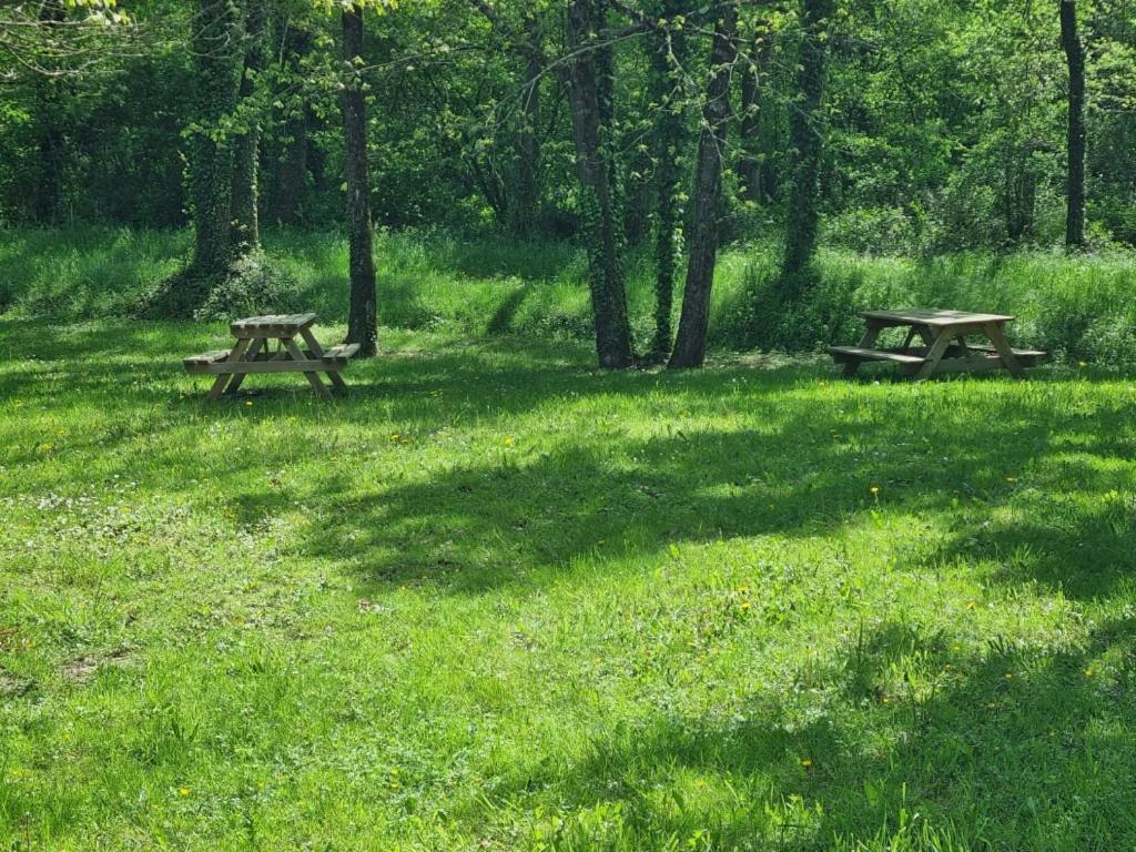 Les Chalets De Saumur, Piscine & Parc Boise, 100M Du Cadrenoir 외부 사진